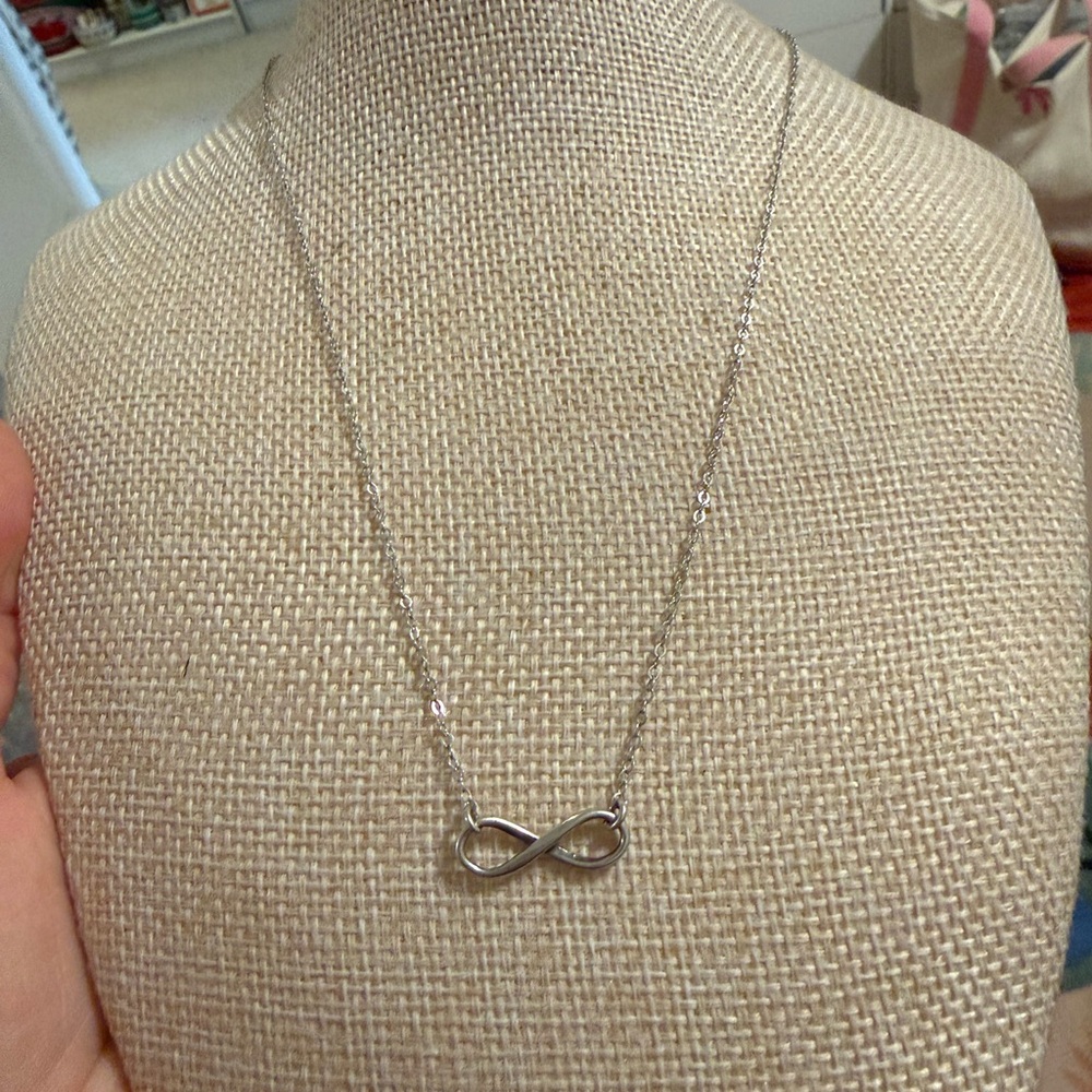 Silver Infinity Necklace Summer‎ I Turned Pretty